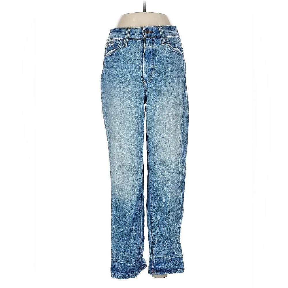 Universal Thread Women's Mid-Rise Baggy Jeans Classic 90's Vintage Straight